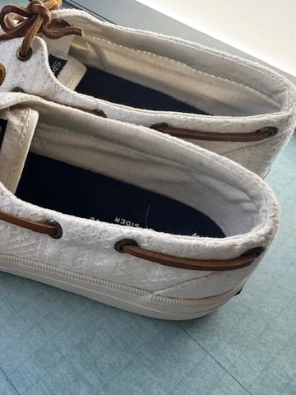 SPERRY Top-Sider White Textured Boat Shoes w/Memory Foam -NEW! Women’s Sz 8